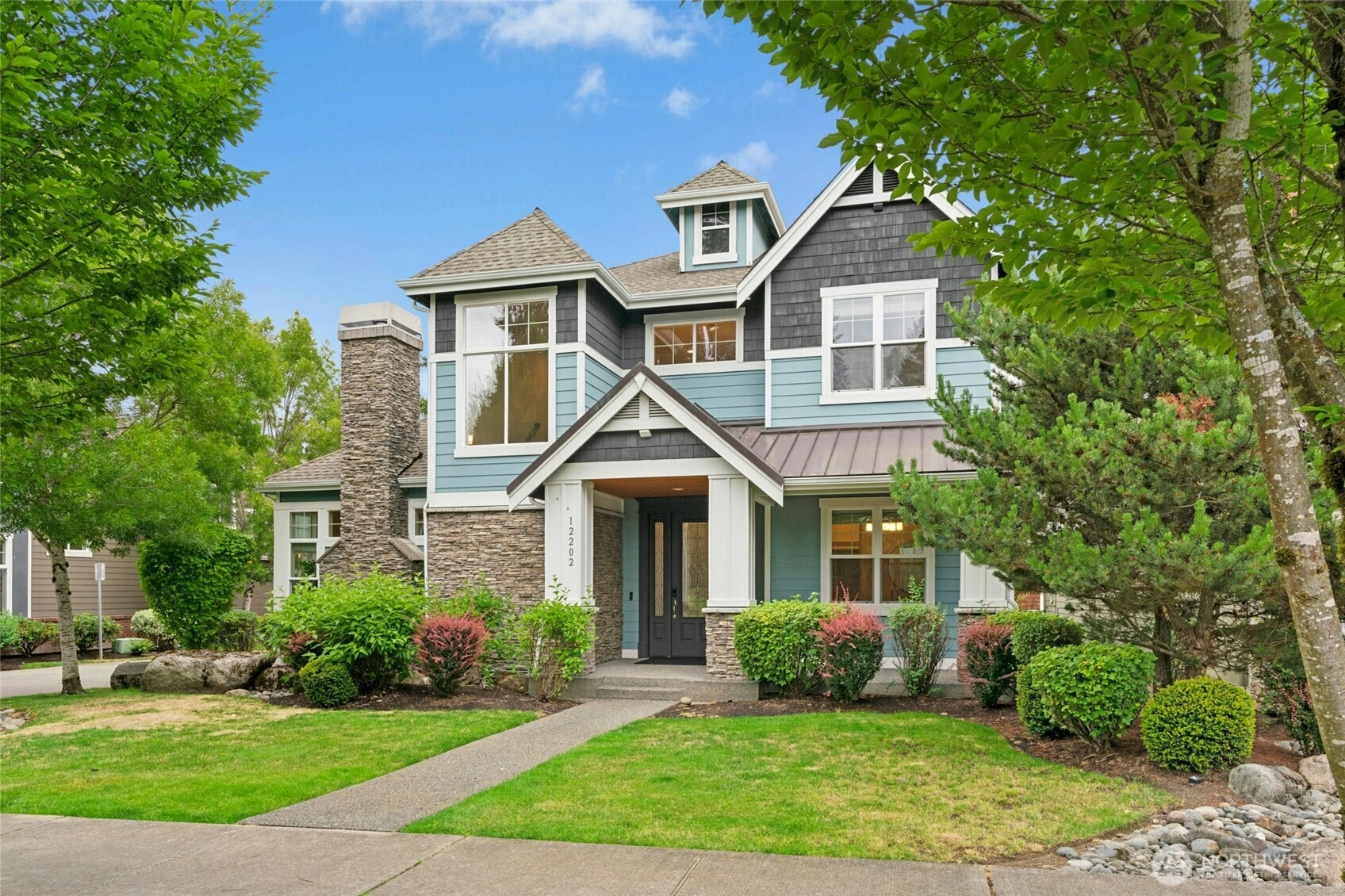 12202 168th Ct NE Unit  Redmond WA 98052
