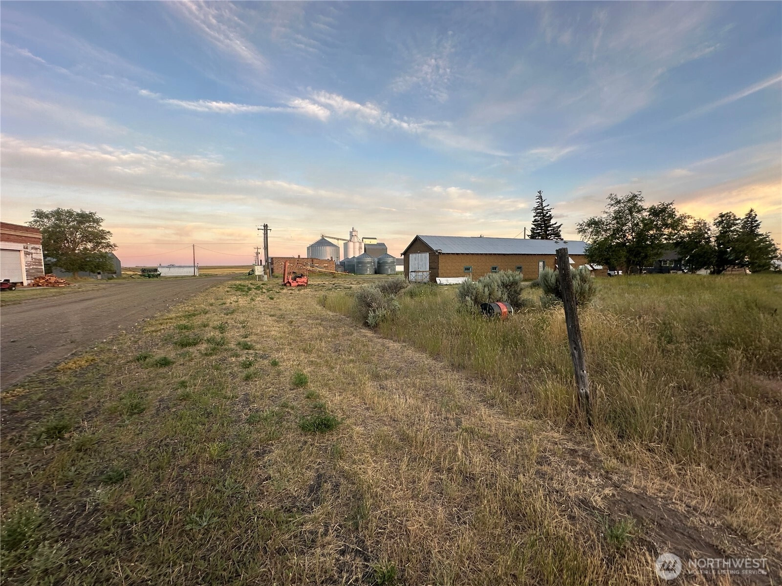 7 1st Ave Unit  Mansfield WA 98858