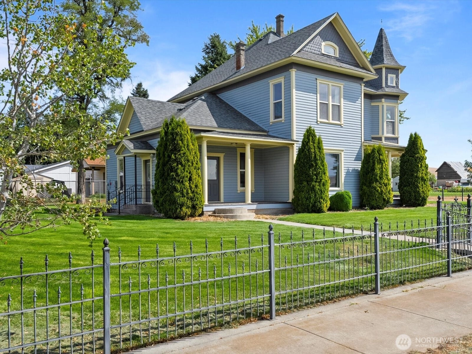101 N F St Unit  Prescott WA 99348