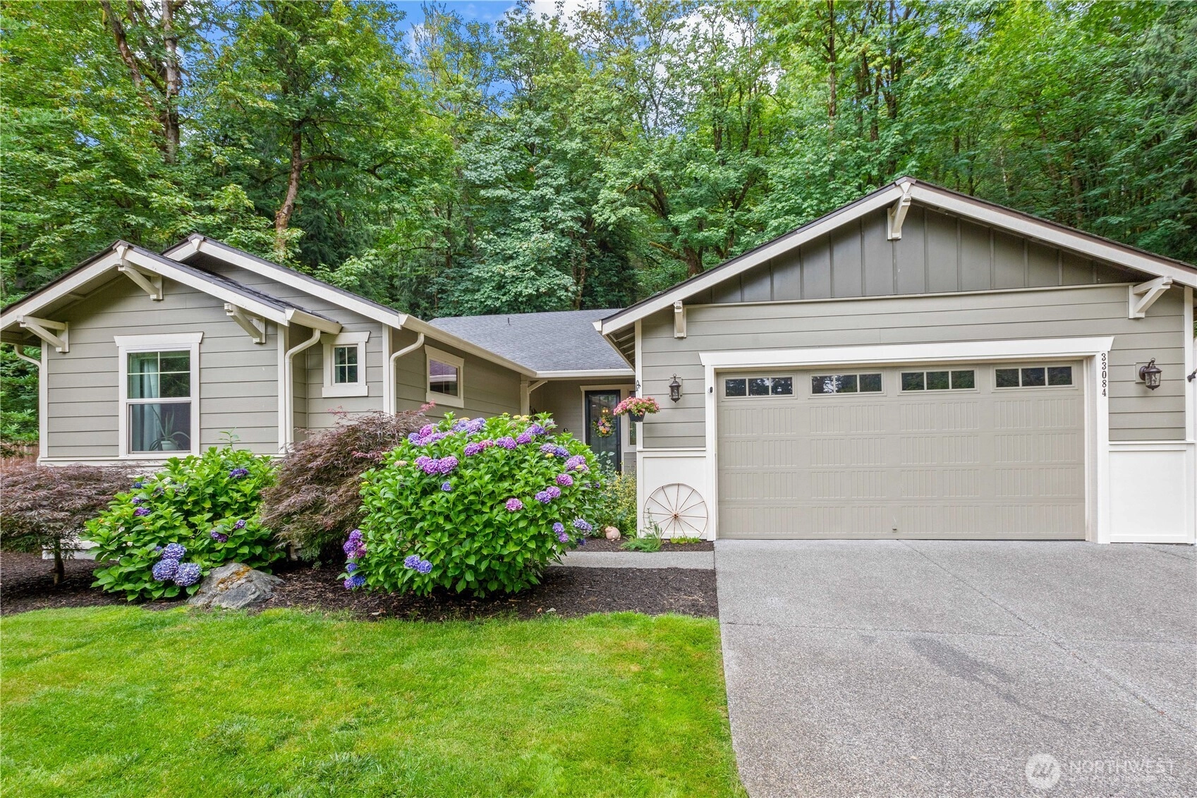 33084 NE 52nd St Carnation WA 98014
