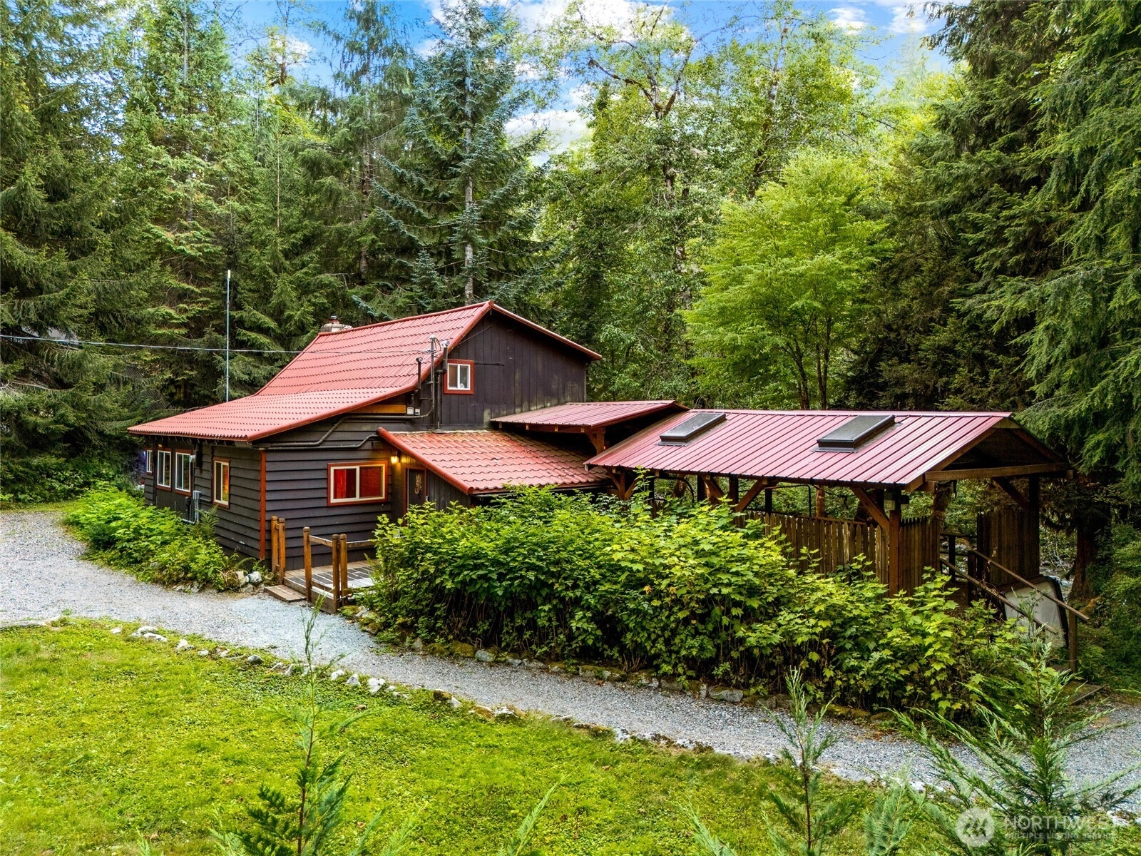 10201 Foss River Pl NE Skykomish WA 98288