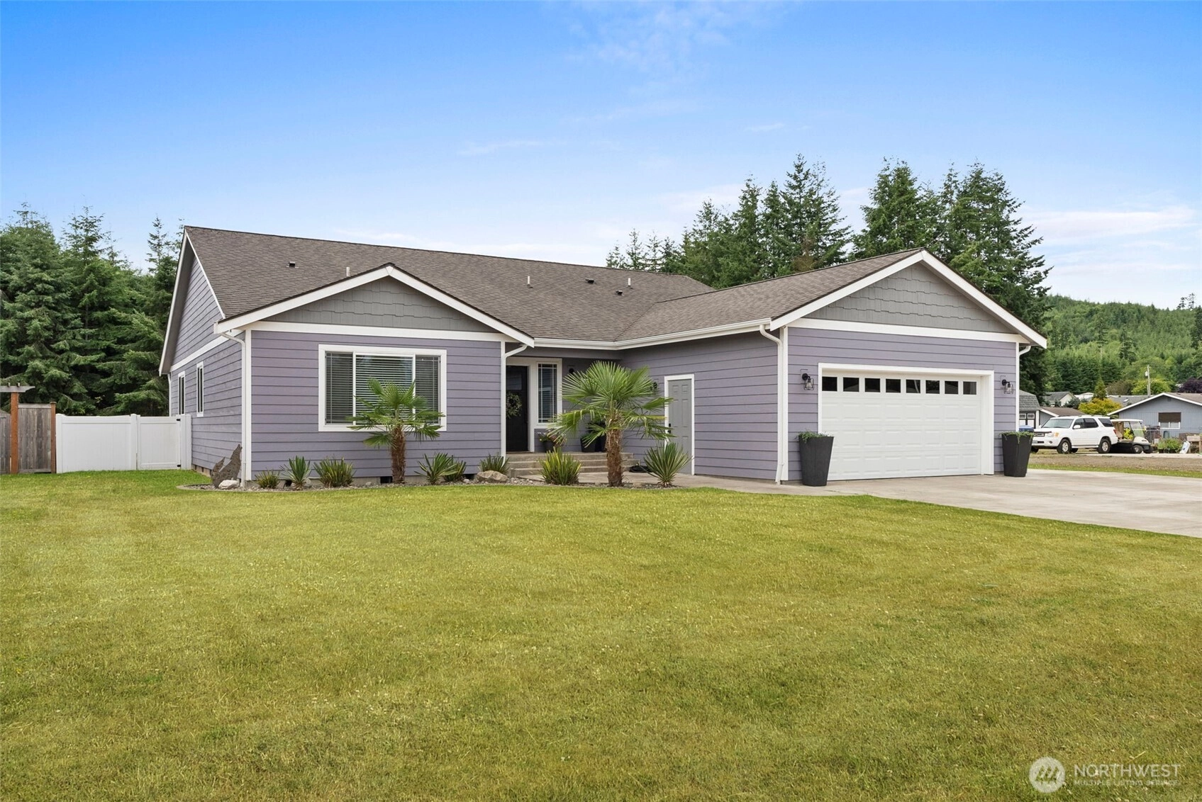 611 Woodside Rd Cosmopolis WA 98537