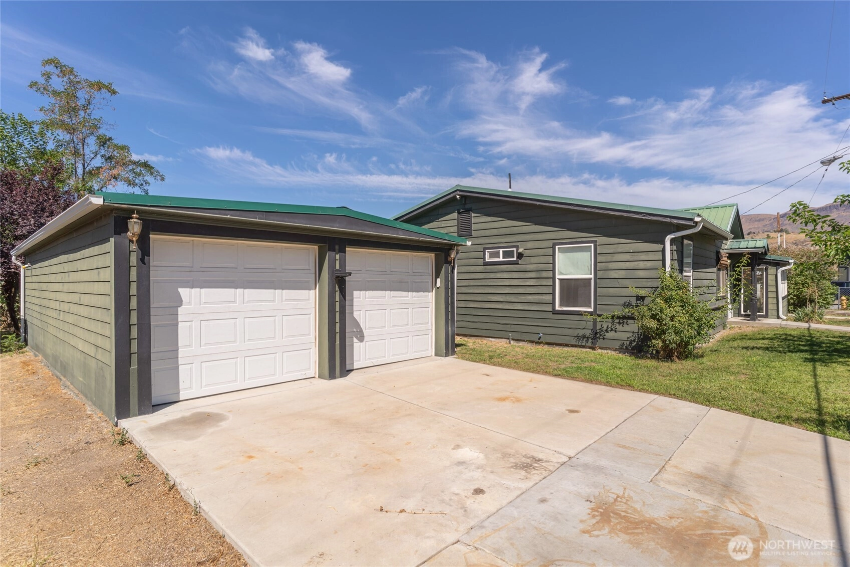 7 Cambridge Ave Rock Island WA 98850