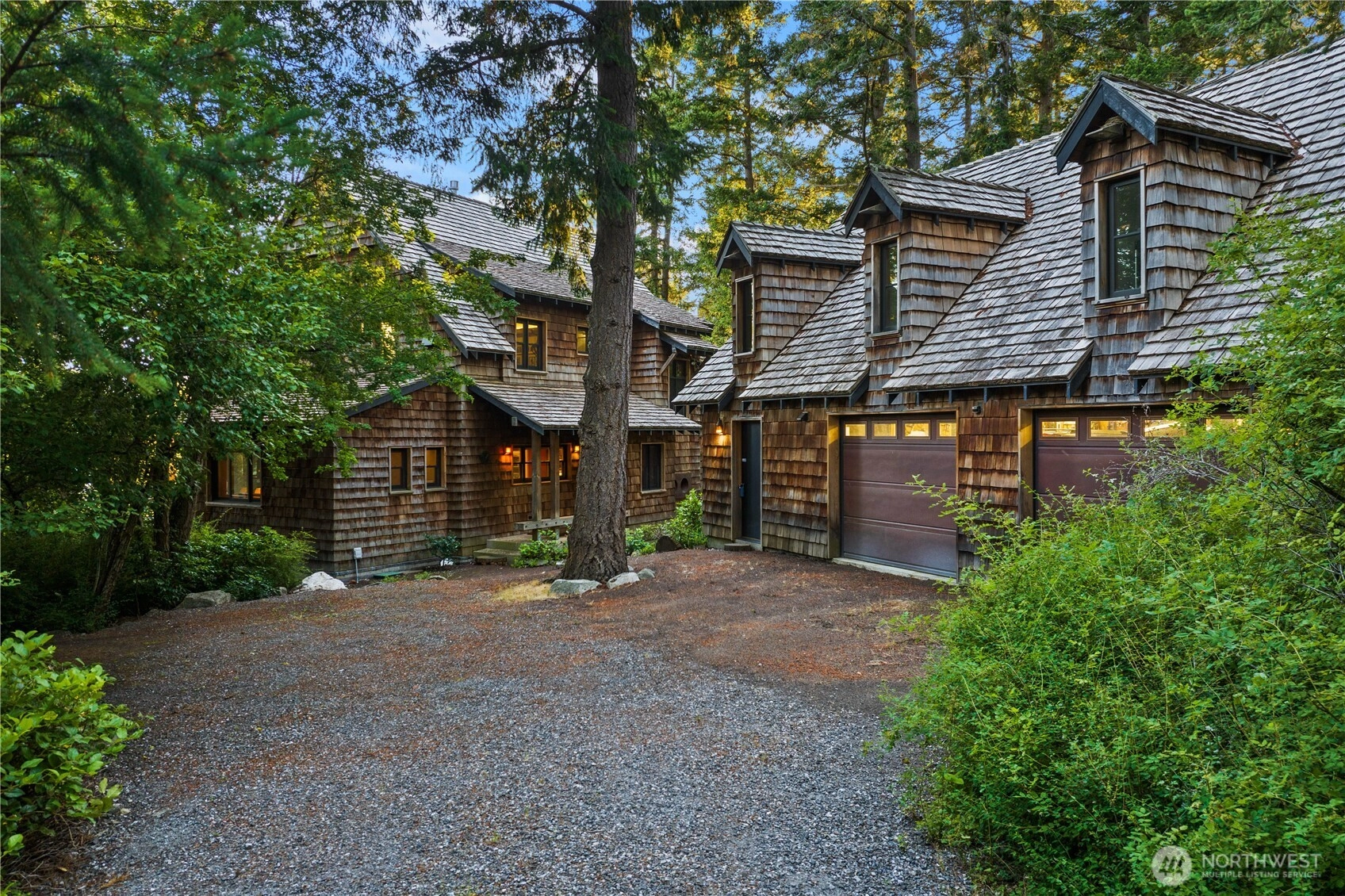 90 Montgomery Ln Unit  Orcas Island WA 98245