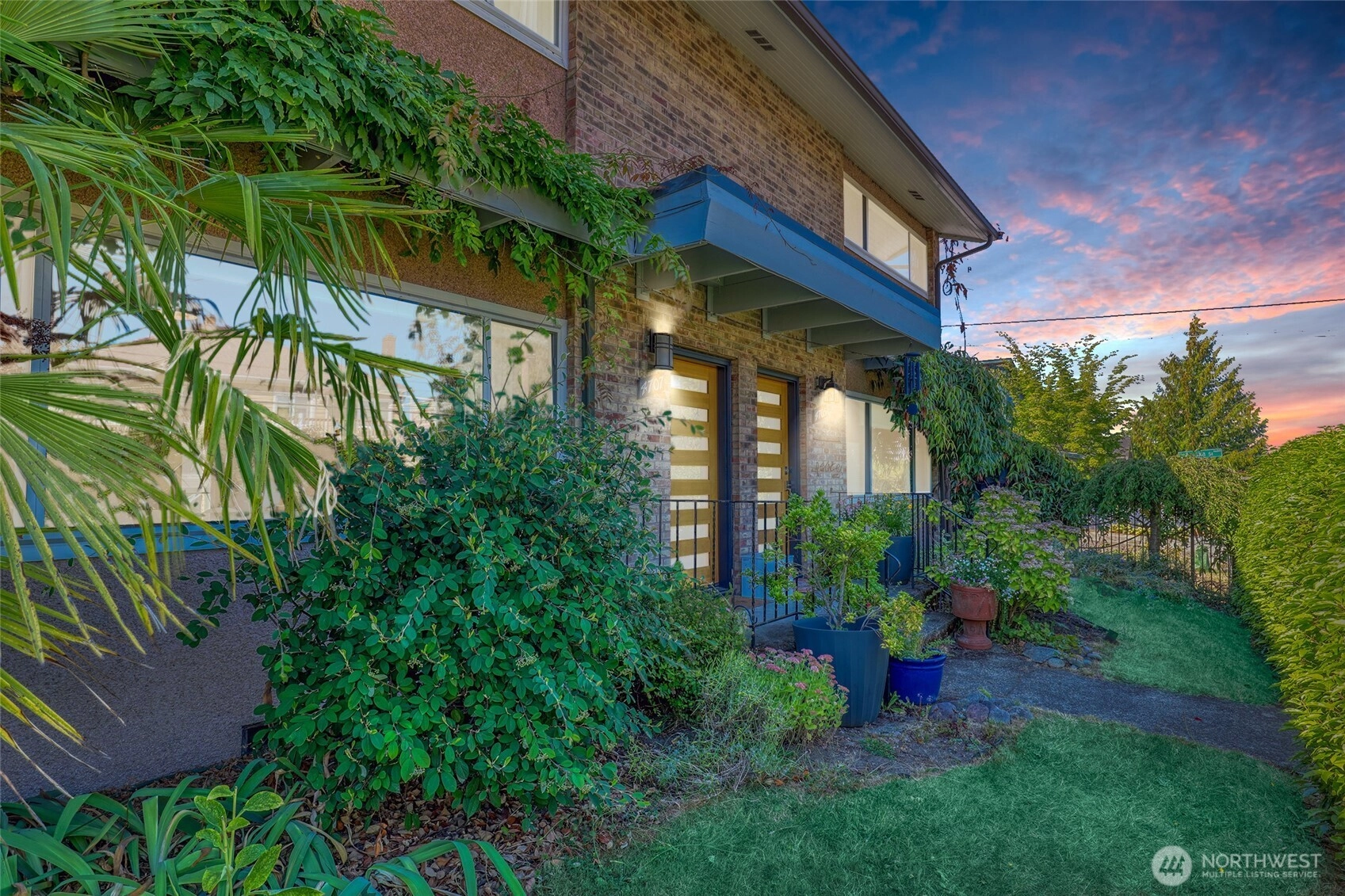 4707 50th Ave S Seattle WA 98118