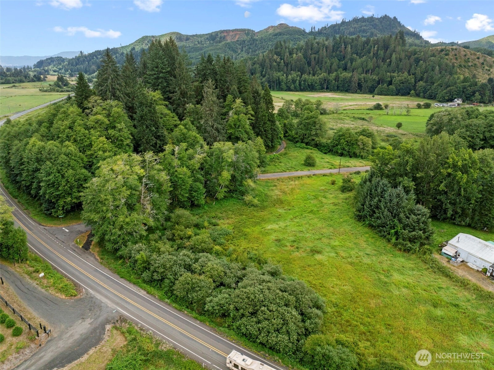 W State Route 4 Skamokawa WA 98647