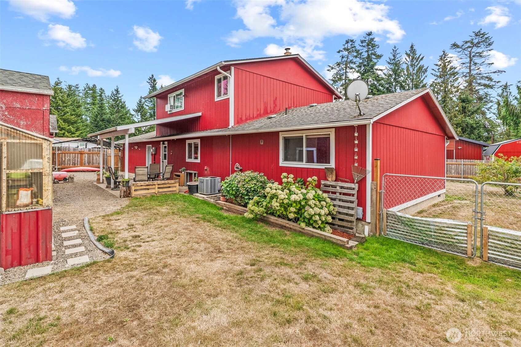 114 Mason Rd Silverlake WA 98645