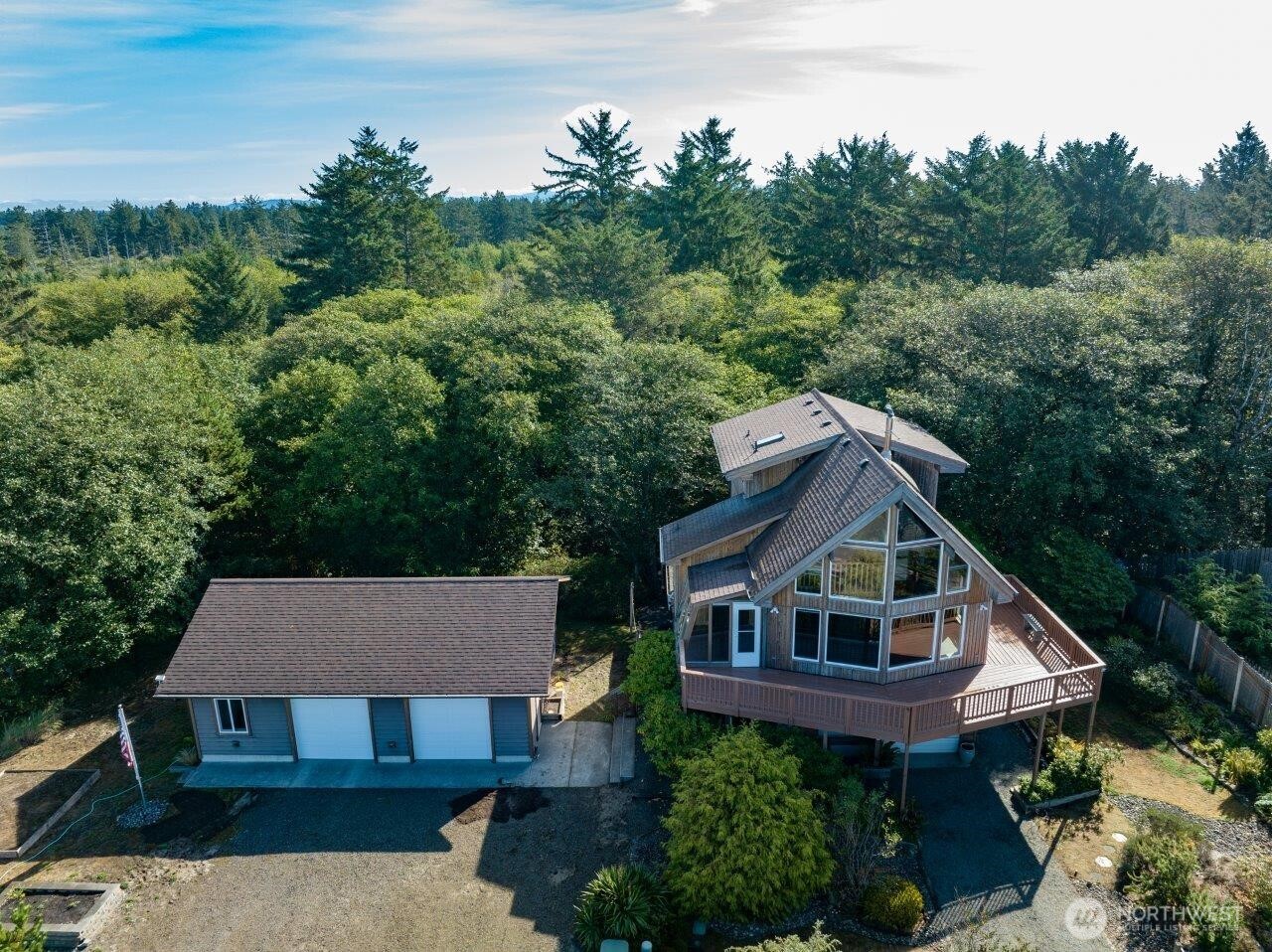 33408 J Pl Unit  Ocean Park WA 98640