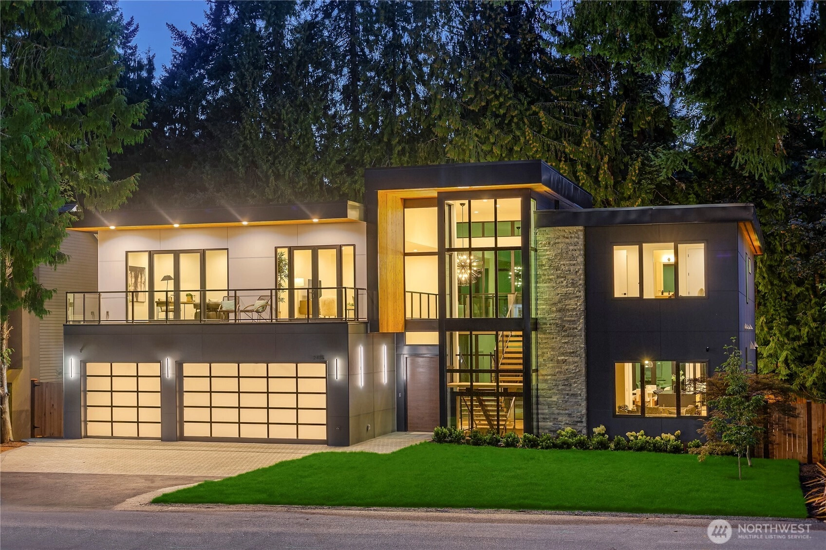 2435 109th Ave SE Bellevue WA 98004