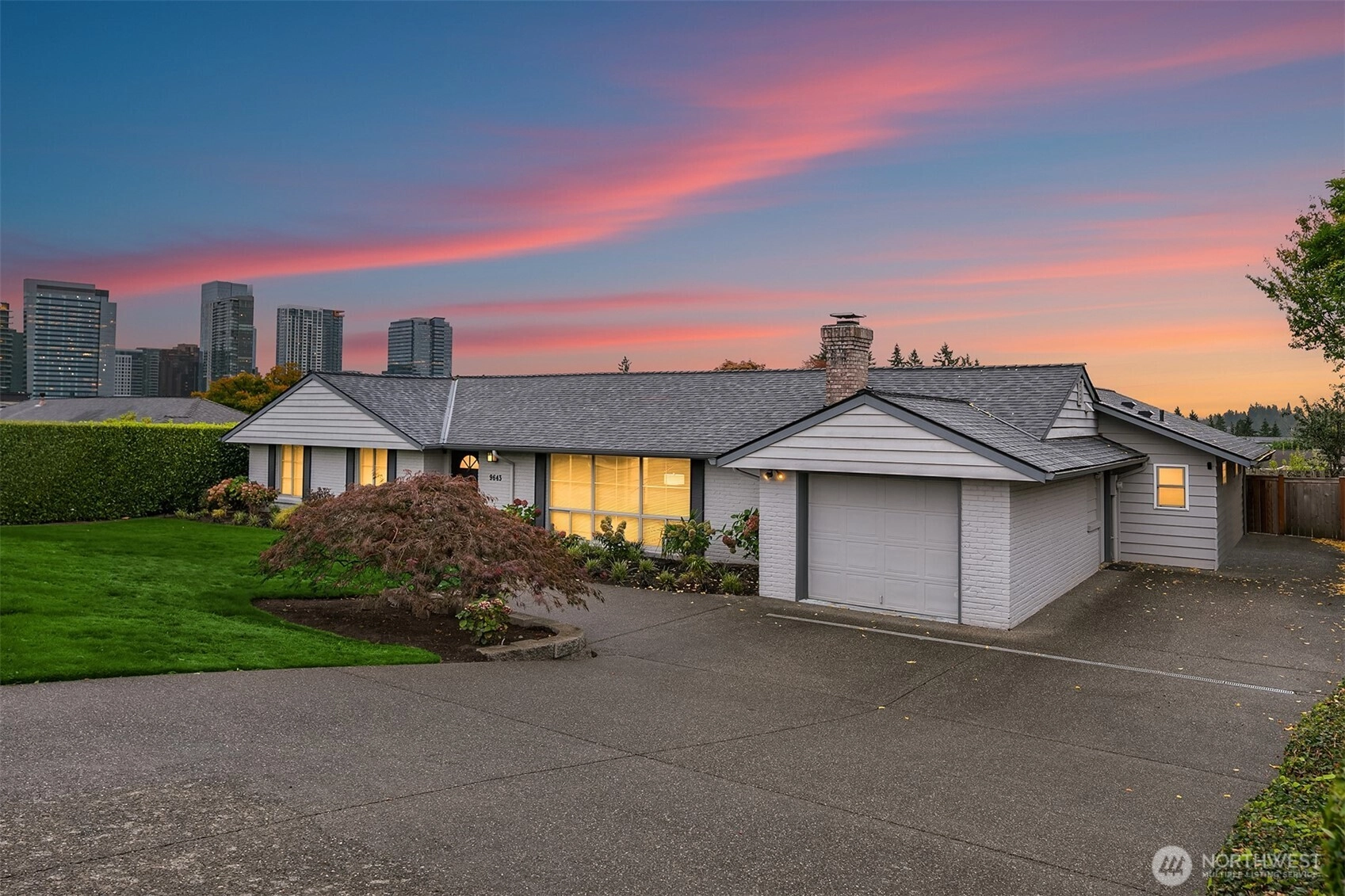 9643 Vineyard Crest Bellevue WA 98004