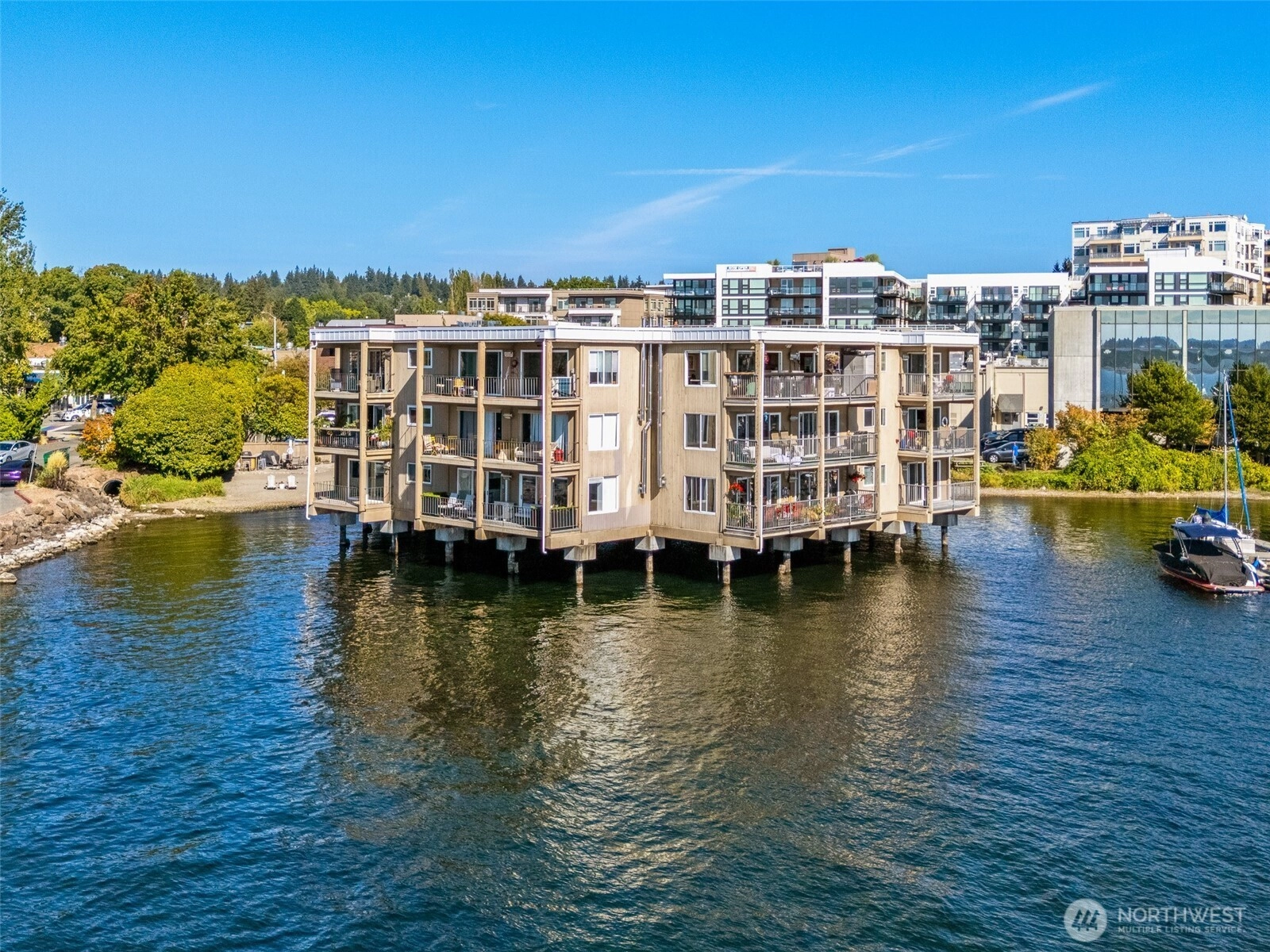 65 Kirkland Ave Unit 201 Unit 201 Kirkland WA 98033