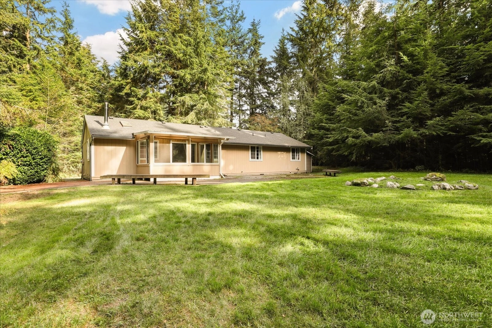 3100 Sea Eagle Ln Greenbank WA 98253