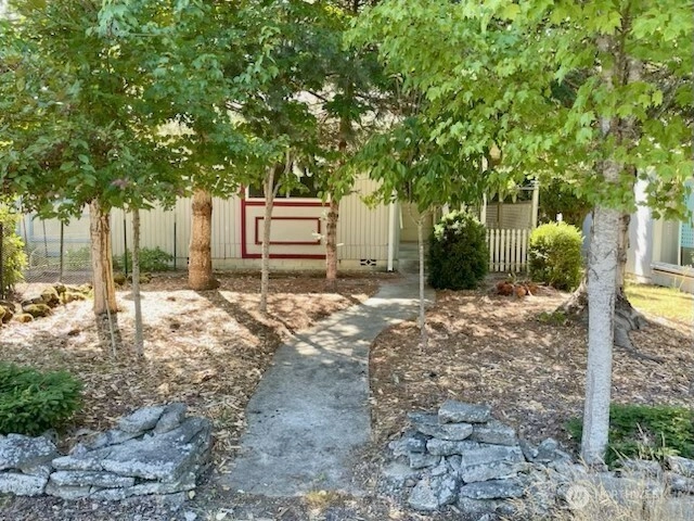 685 Morse St Ryderwood WA 98581