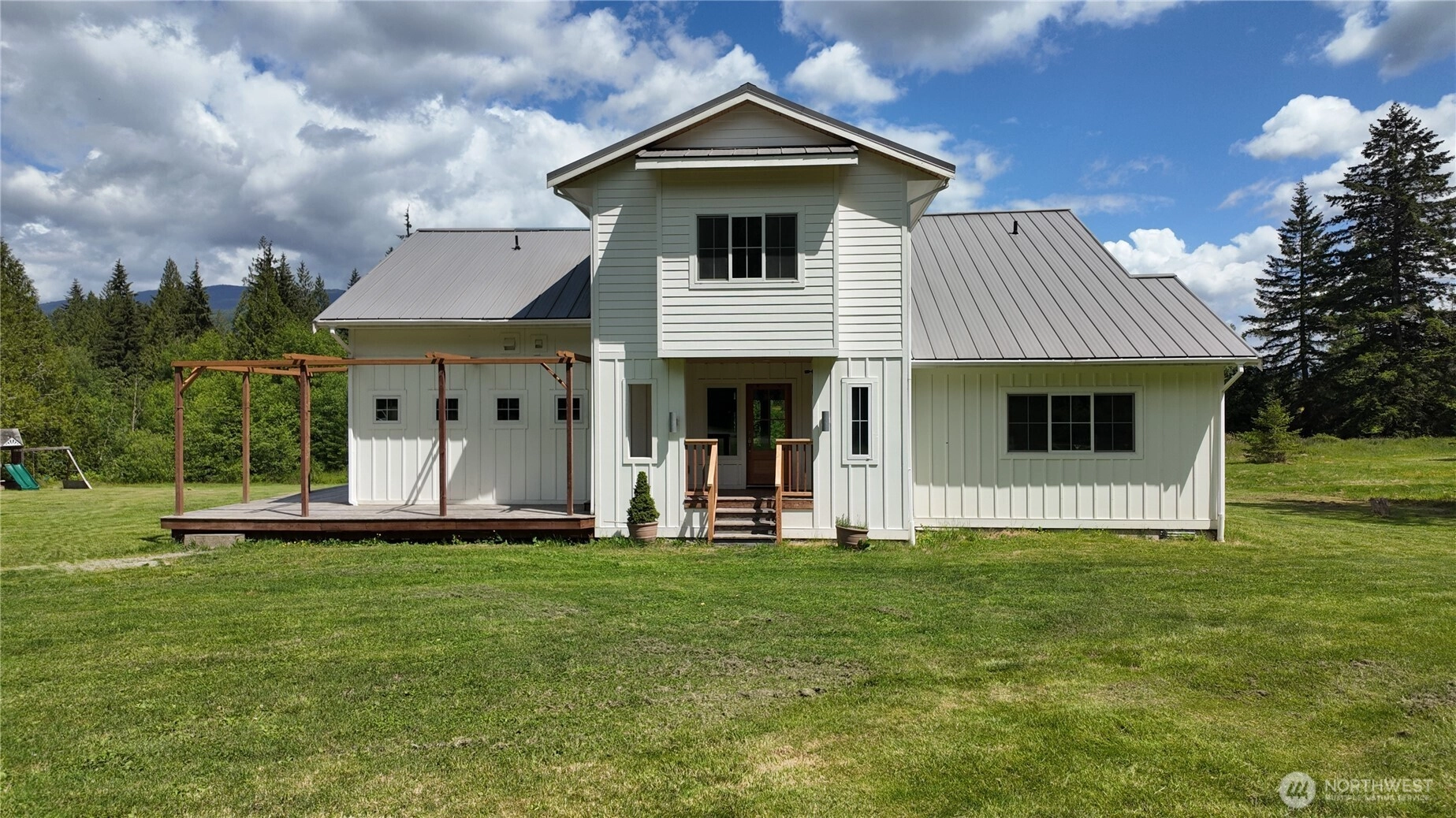 19011 Wildrose Ln Burlington WA 98233