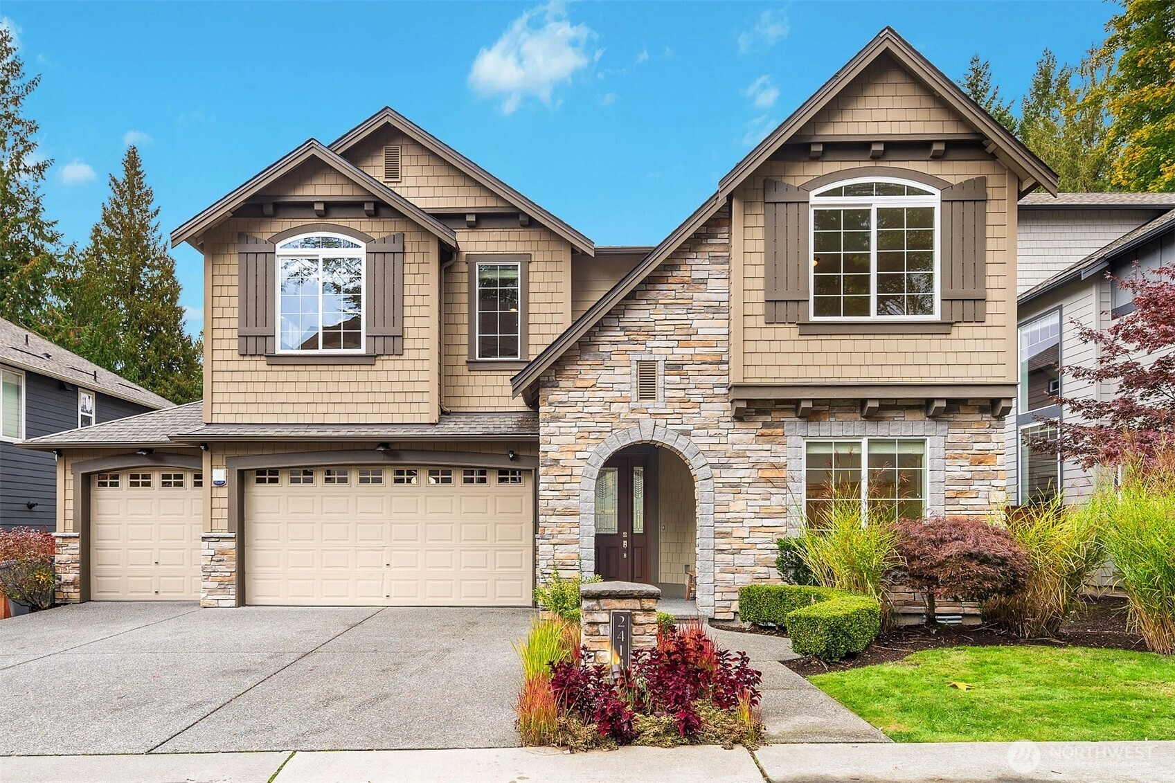 2414 185th Pl NE Unit  Redmond WA 98052