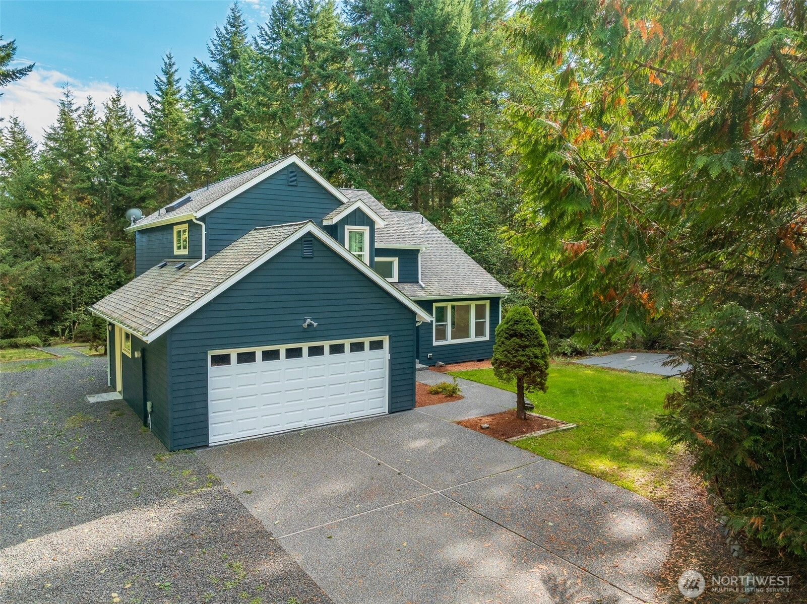 20698 Mainland View Ln NE Unit  Suquamish WA 98392