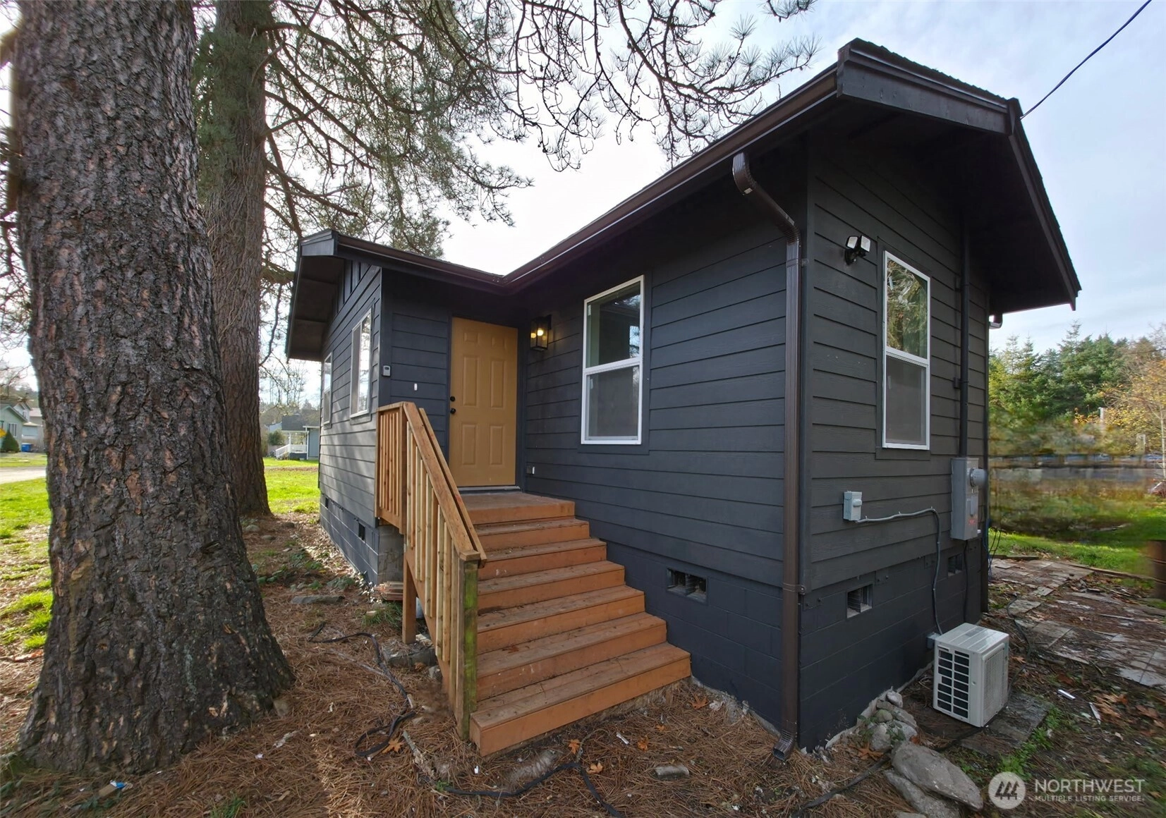 211 S Market St Bucoda WA 98530
