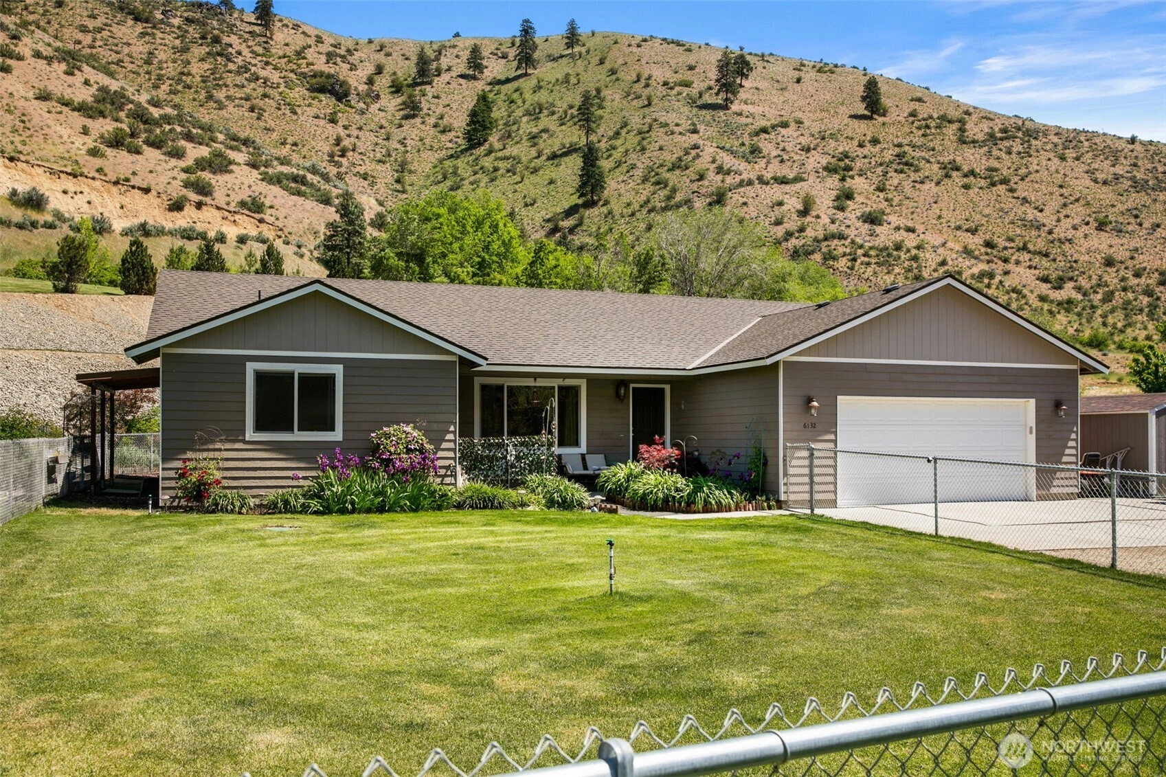 6132 Entiat River Rd Entiat WA 98822