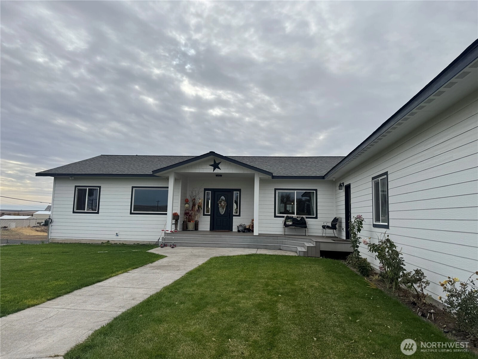 944 Kelley St Hartline WA 99135