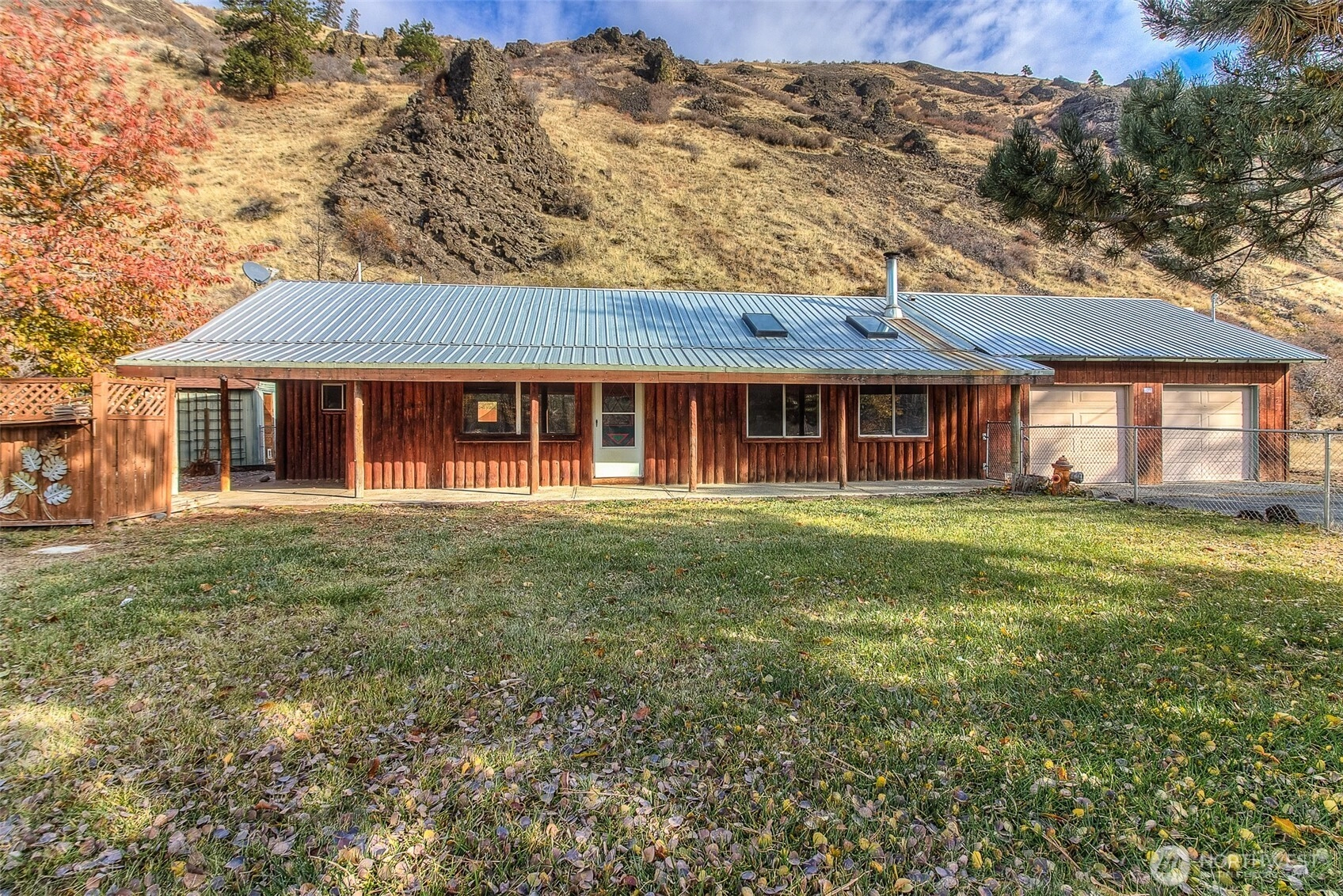 10461 State Route 410 Naches WA 98937