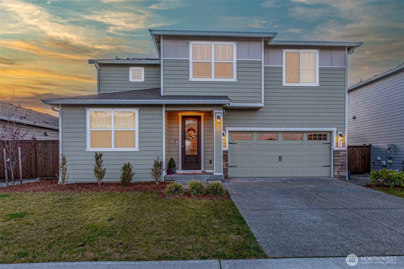 931 York St Buckley WA 98321