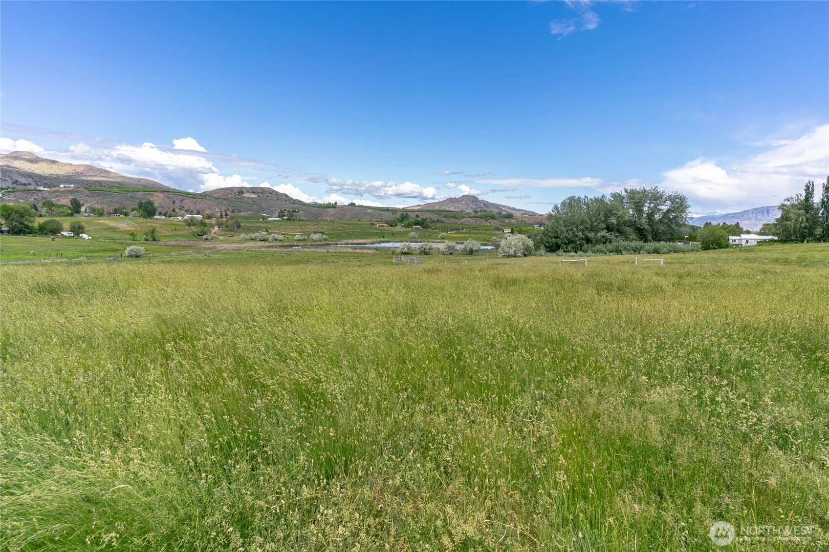 1 Aeneas Valley Rd Tonasket WA 98855