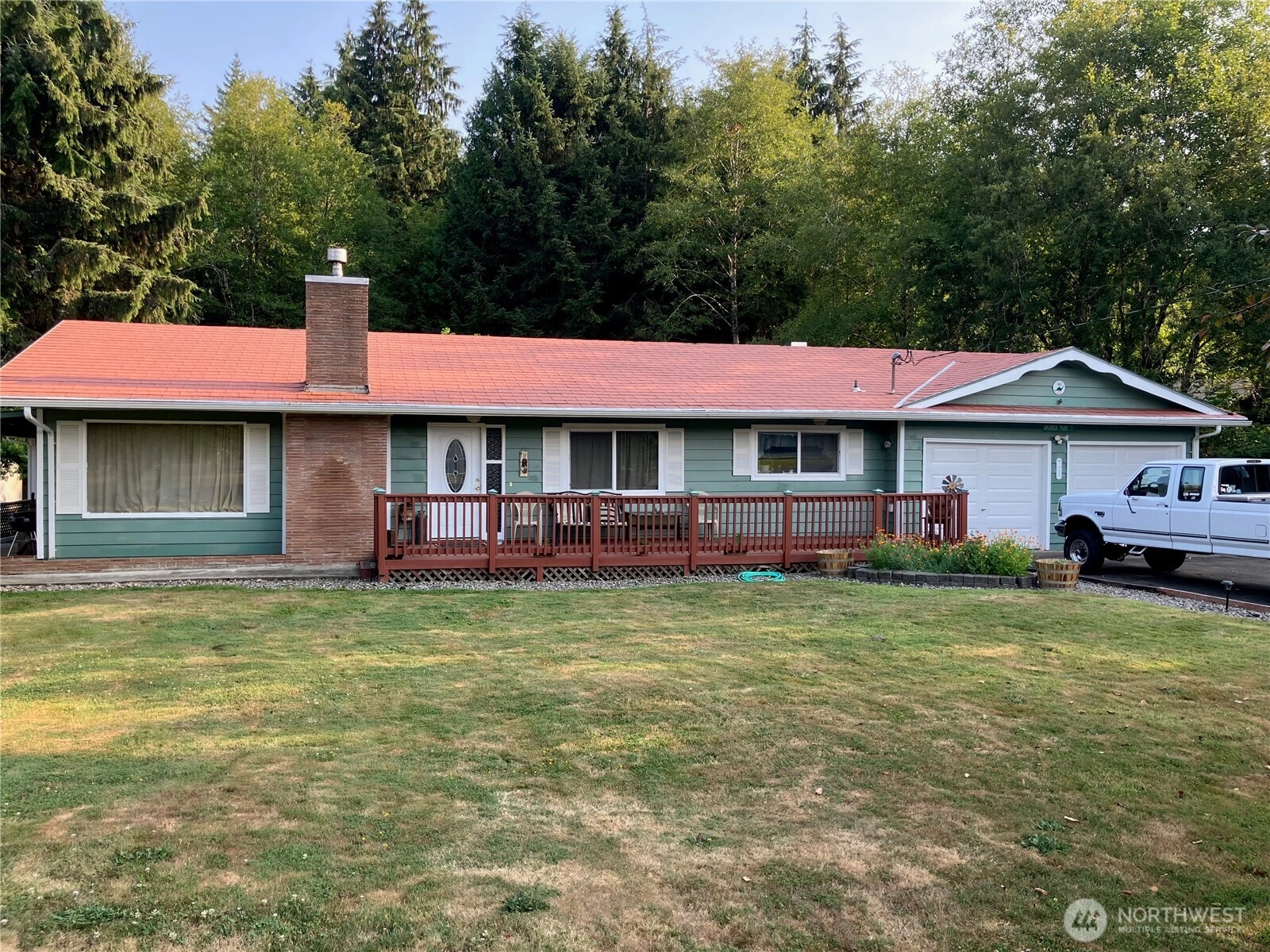 6125 Us Highway 101 Amanda Park WA 98526