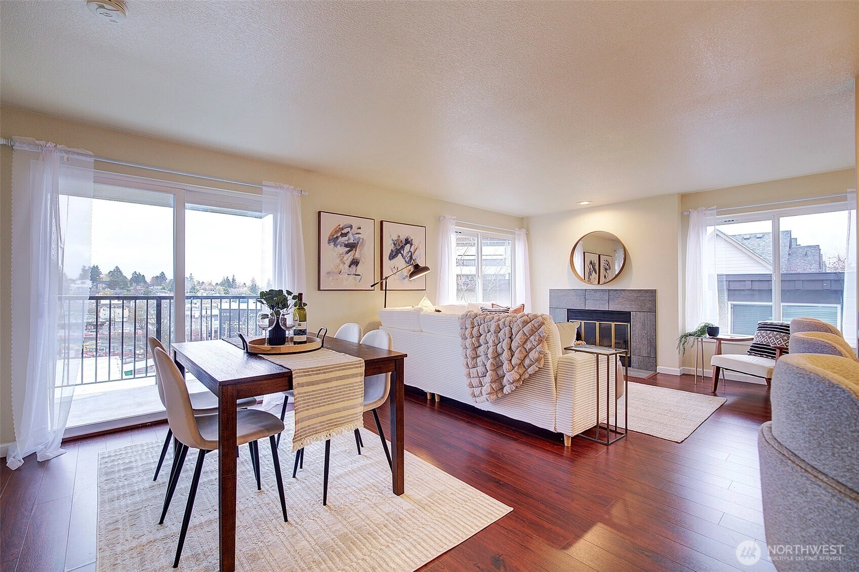 3890 Whitman Ave N Unit 301 Unit 301 Seattle WA 98103