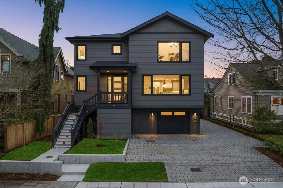 807 W Armour St Seattle WA 98119