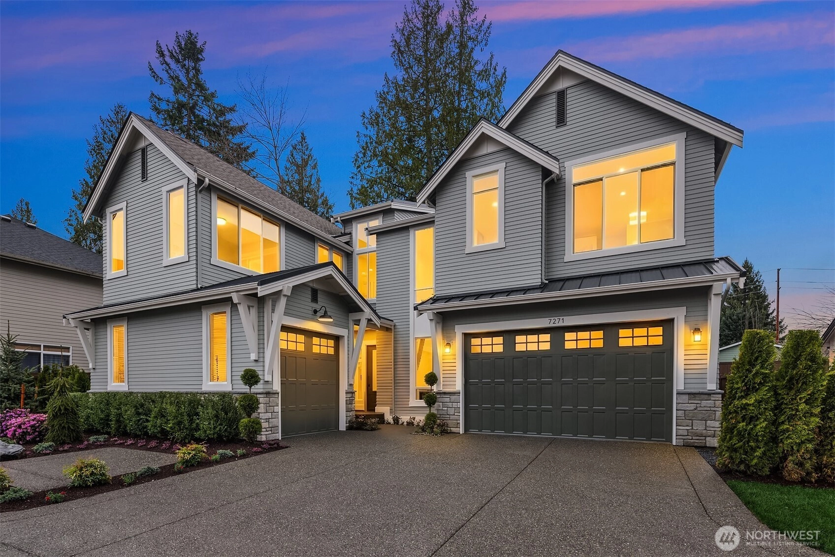 7271 152nd Ave NE Unit  Redmond WA 98052
