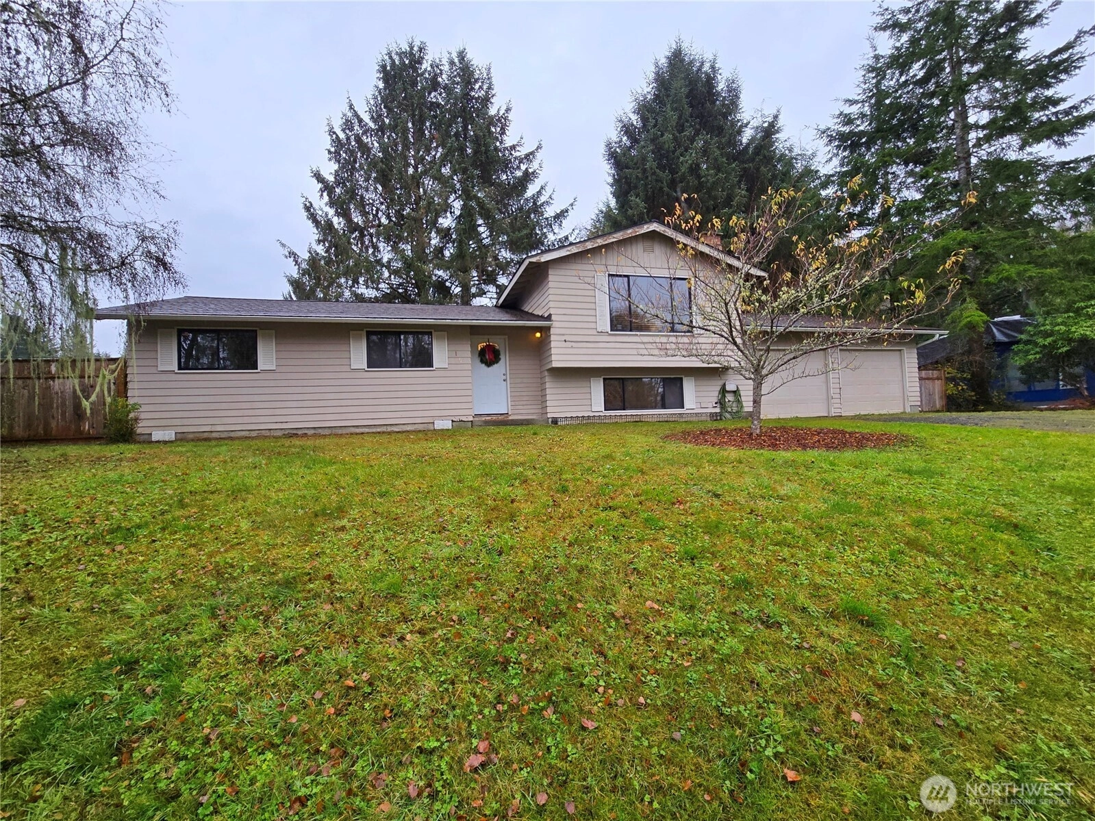 15 E Kellogg St Clallam Bay WA 98326