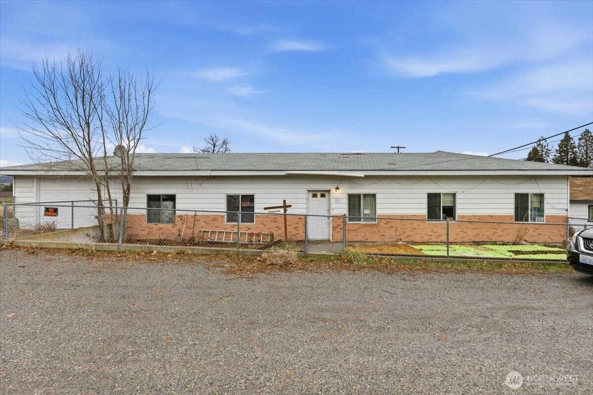 310 Center St Grand Coulee WA 99133