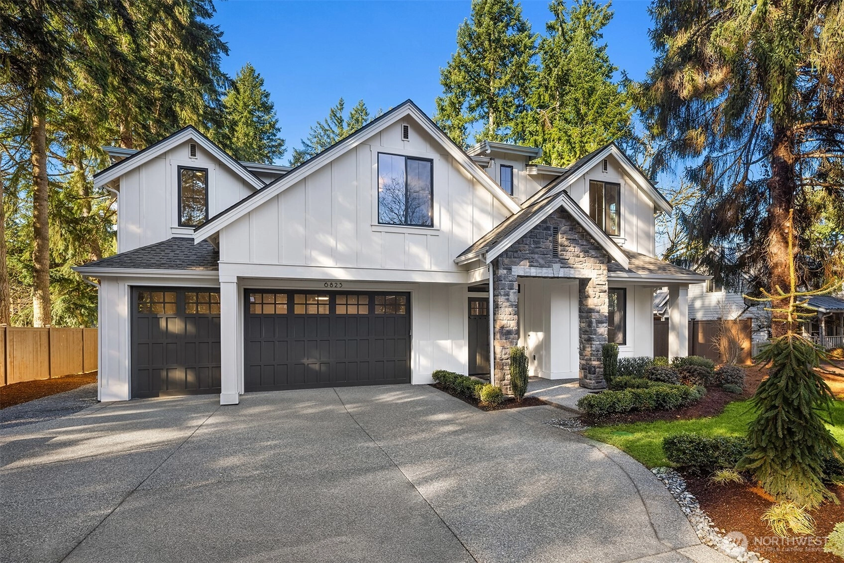 6825 122nd Ave NE Kirkland WA 98033