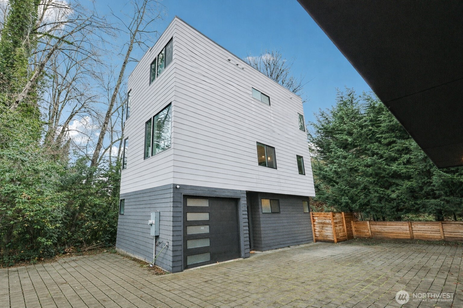 9302 Sturtevant Ave S Seattle WA 98118