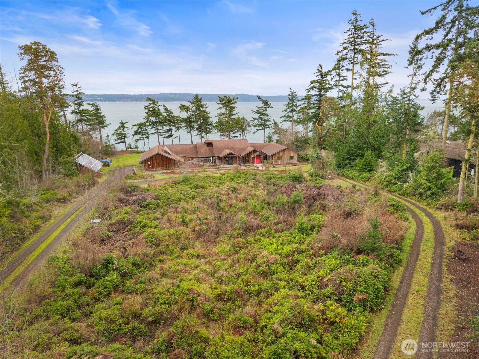 824 Schwartz Rd Unit  Nordland WA 98358