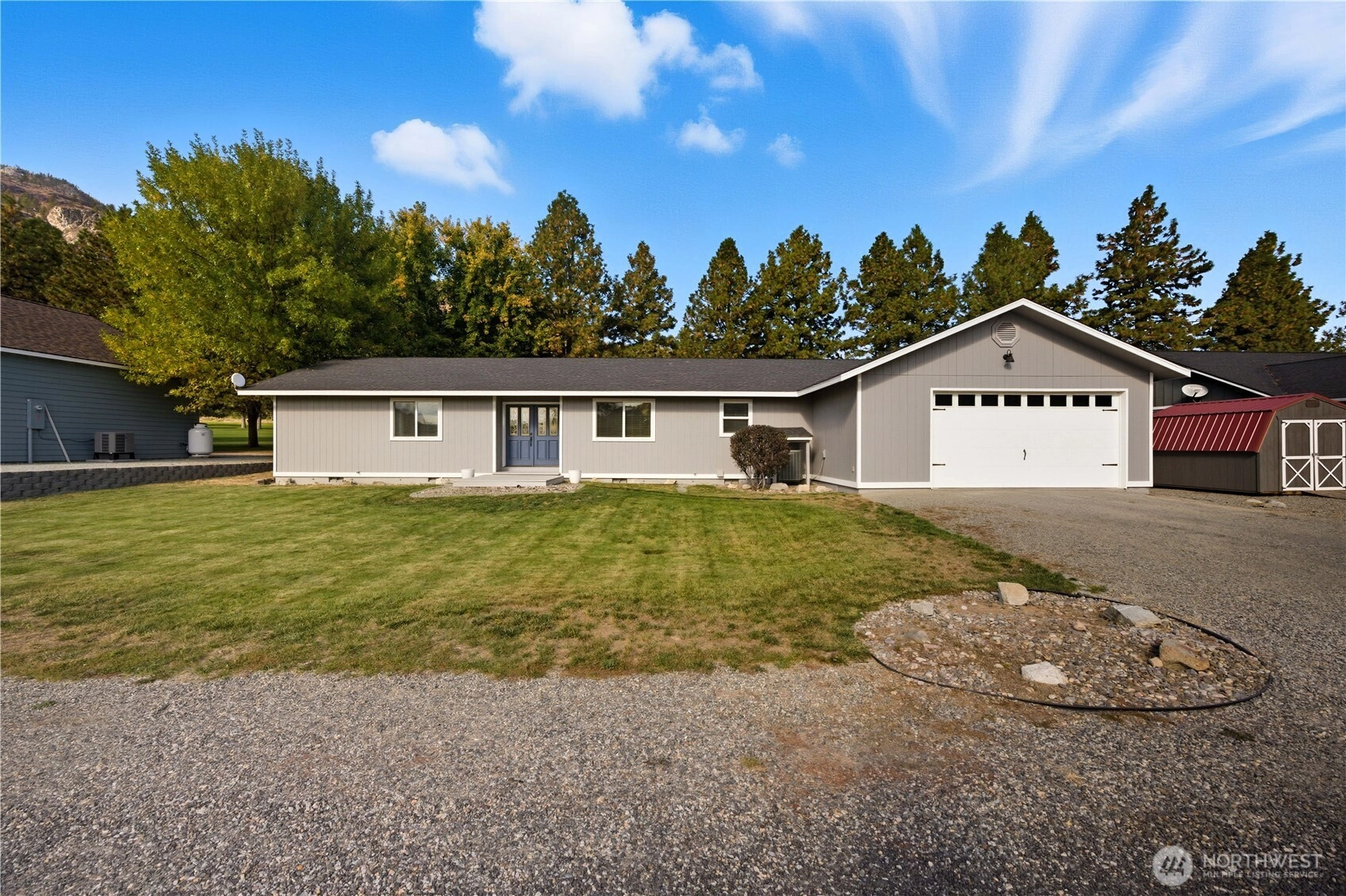 99 Golf Course Dr Unit  Pateros WA 98846