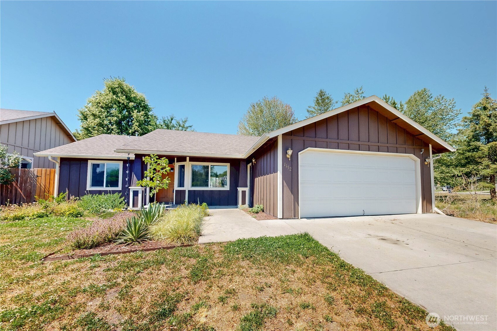 1152 SE Falbo Dr College Place WA 99324