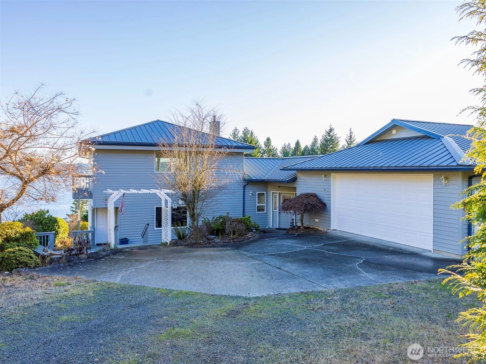 81 Seamount Drive Brinnon WA 98320