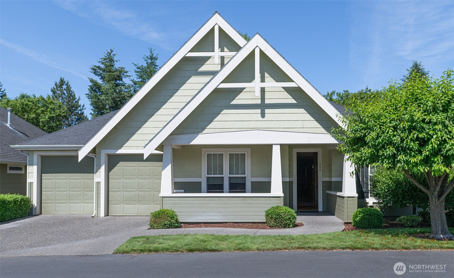 755 SE Heron Dr College Place WA 99324
