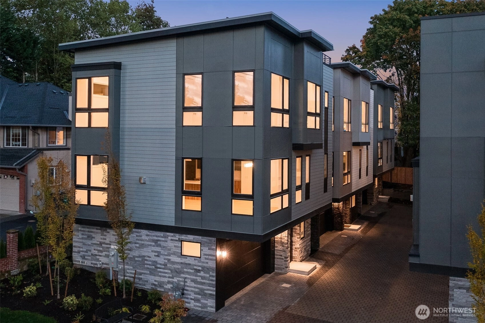 13322 132nd Ave NE Kirkland WA 98034