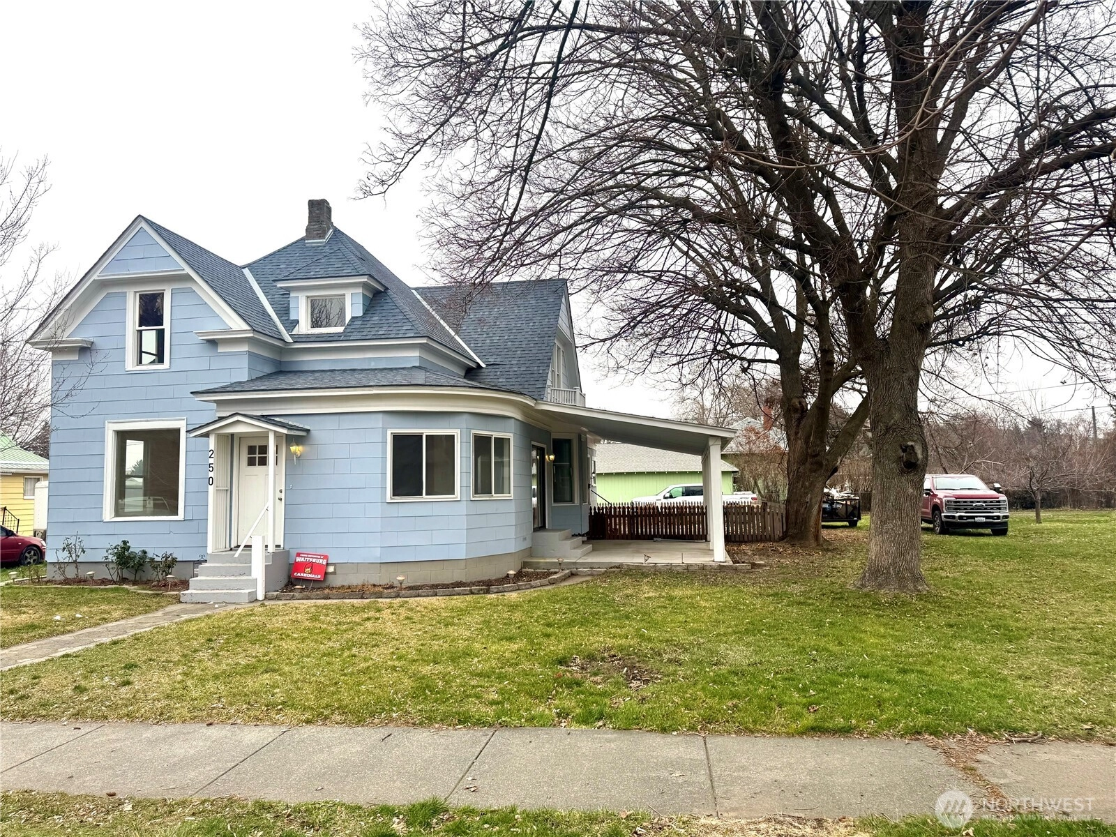 250 W Sixth St Waitsburg WA 99361