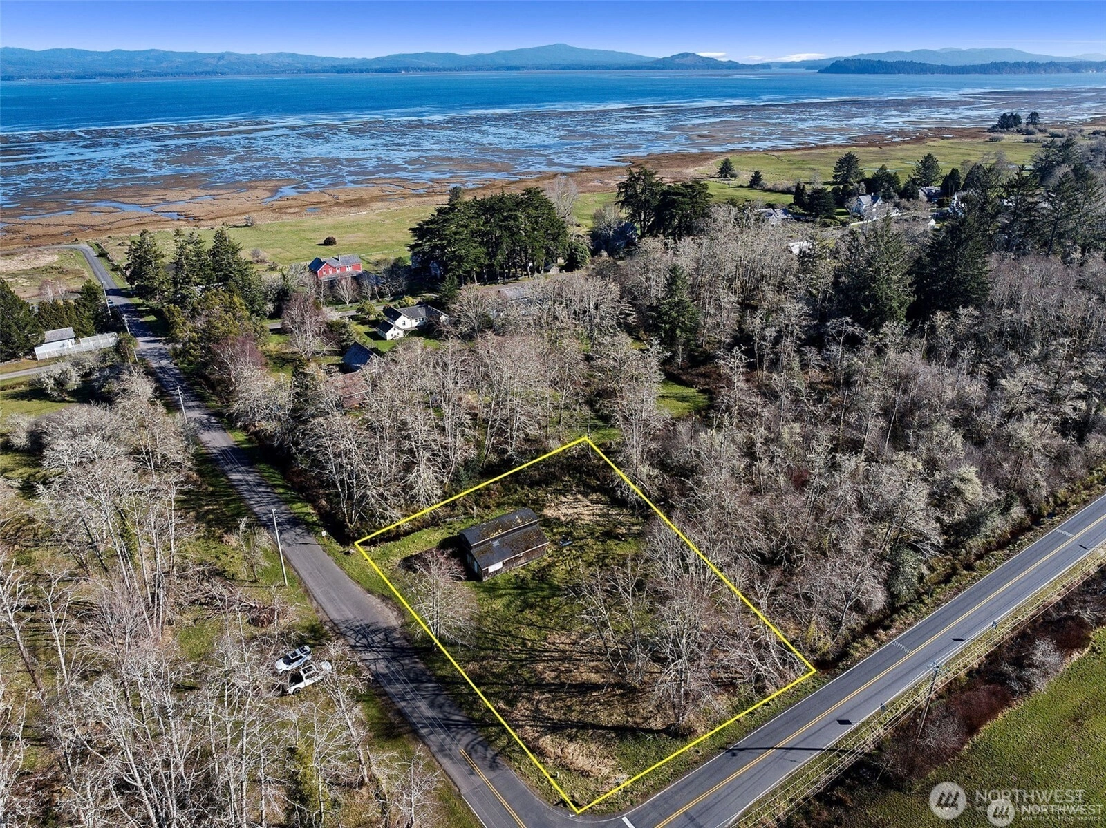 3212 Oysterville Rd Oysterville WA 98641