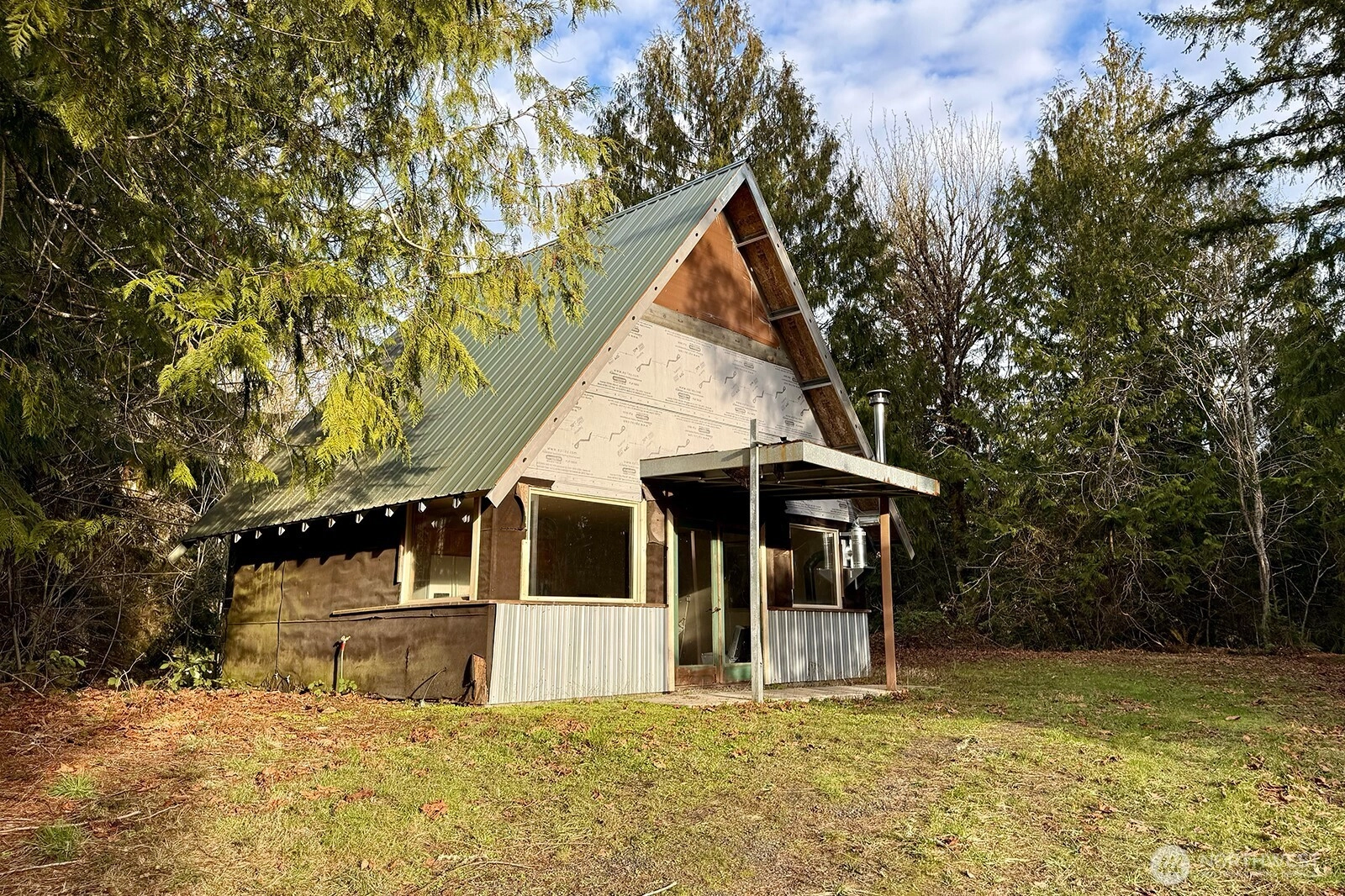 12280 Center Rd Unit  Quilcene WA 98376