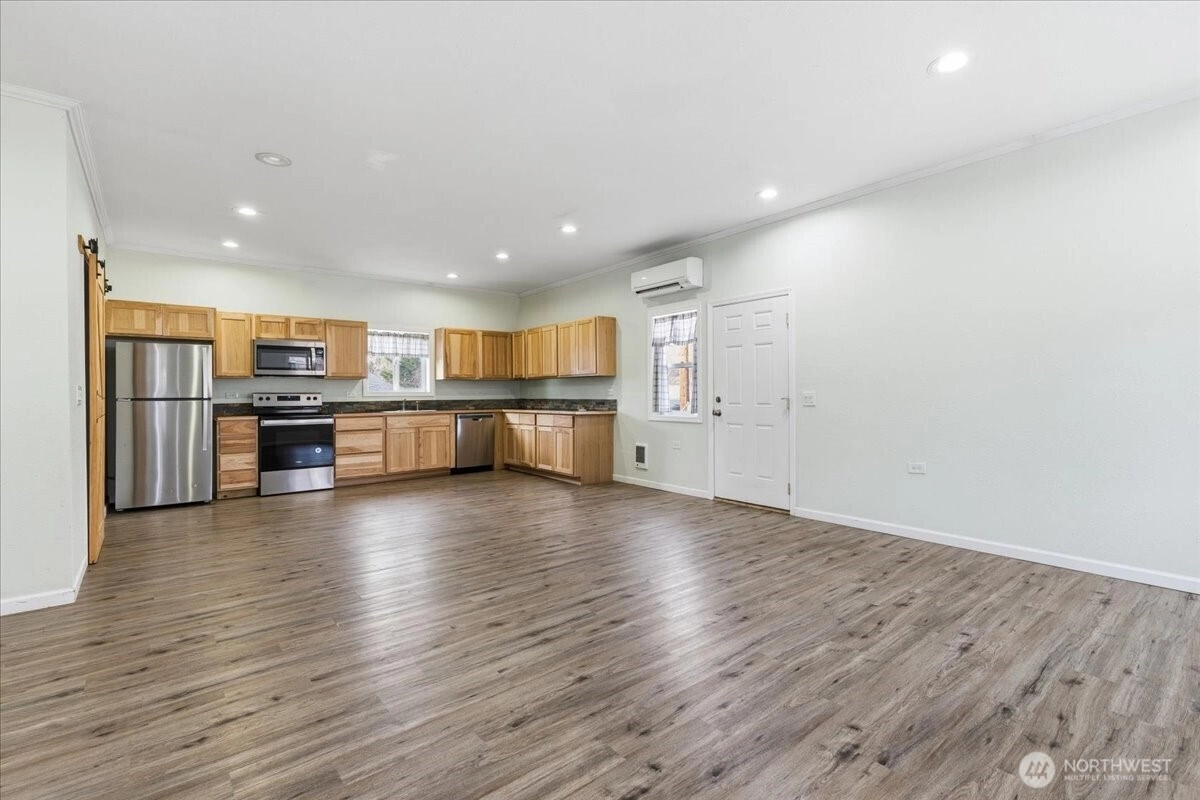 314 Orchard Ave Elmer City WA 99124