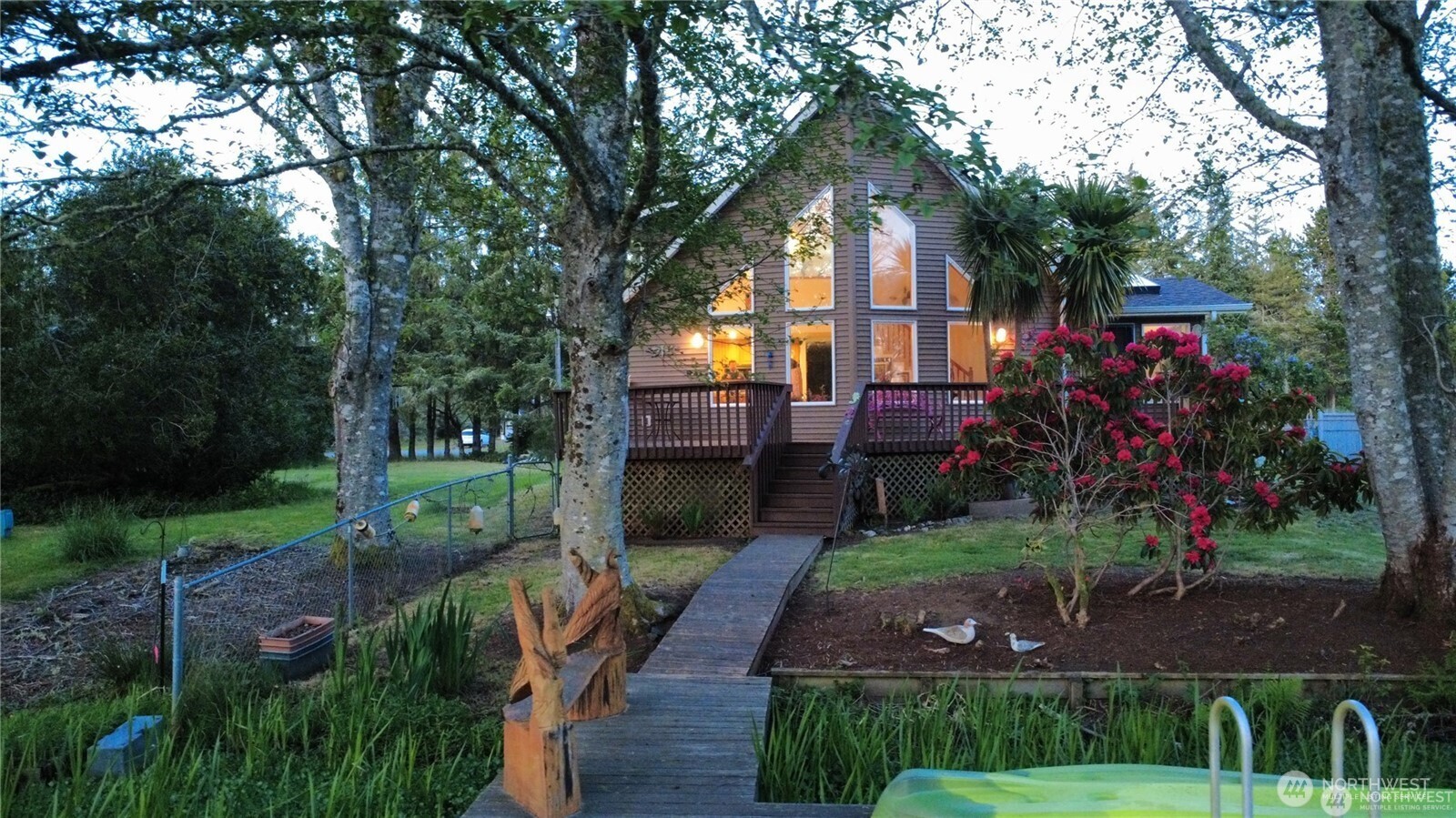 963 Hassalo Ave SE Ocean Shores WA 98569