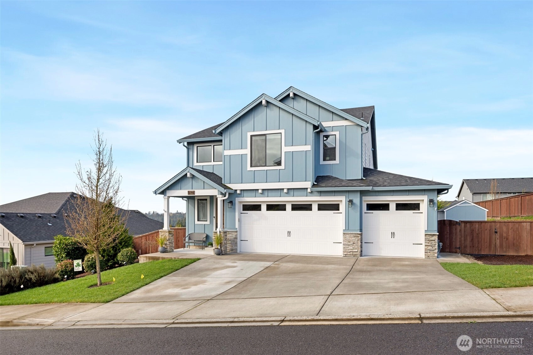 676 E White Oak Ave La Center WA 98629