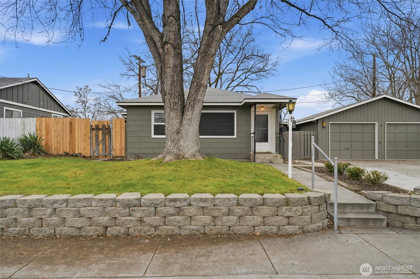 1017 Smith Ave Richland WA 99354