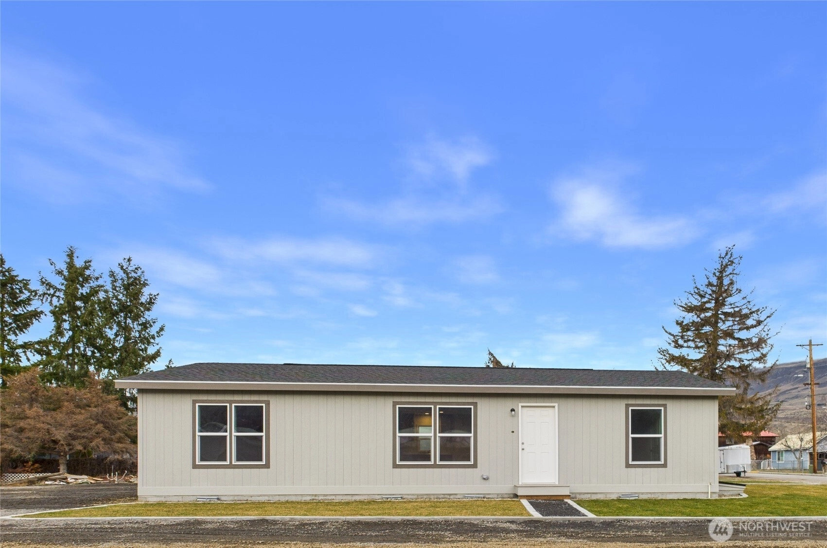 401 2nd St SW Unit  Rock Island WA 98850