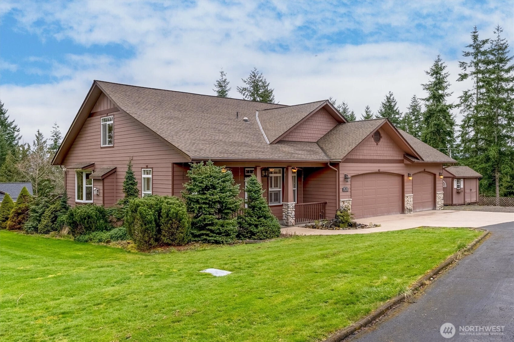 161 Morning Star Dr Silverlake WA 98645