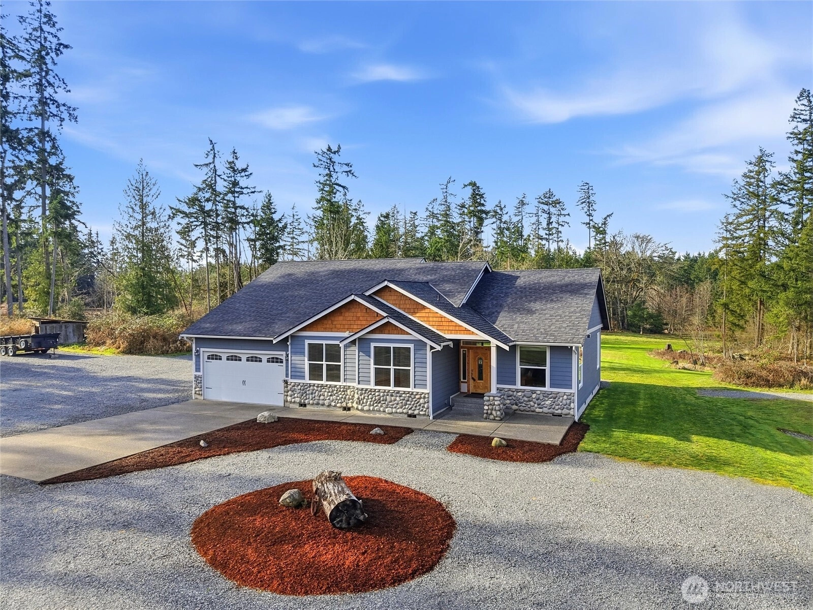 38512 Mountain Hwy E Eatonville WA 98328